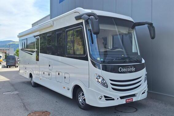 Concorde Carver 890 RRL